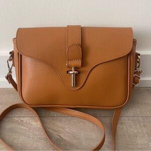Authentic Italian Genuine Leather Crossbody Bag, Camel Brown